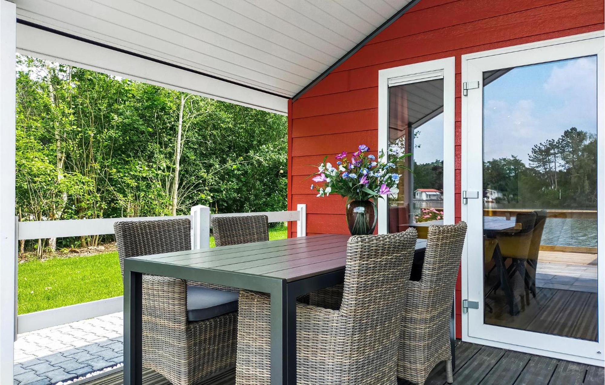 Chalet 49 Oosterwolde  Luaran gambar